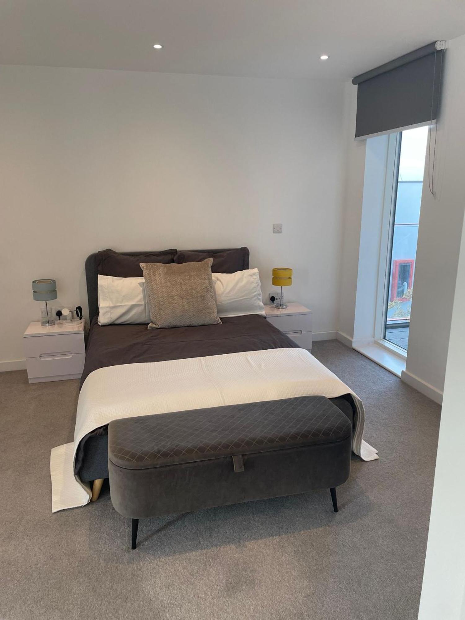Malixa Uk Apartamento Croydon Exterior foto