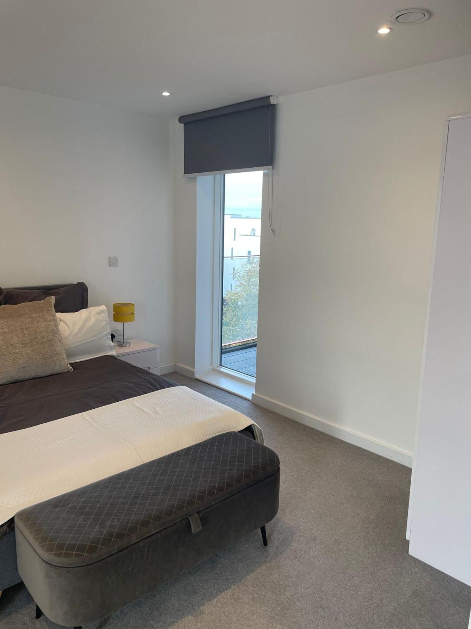 Malixa Uk Apartamento Croydon Exterior foto