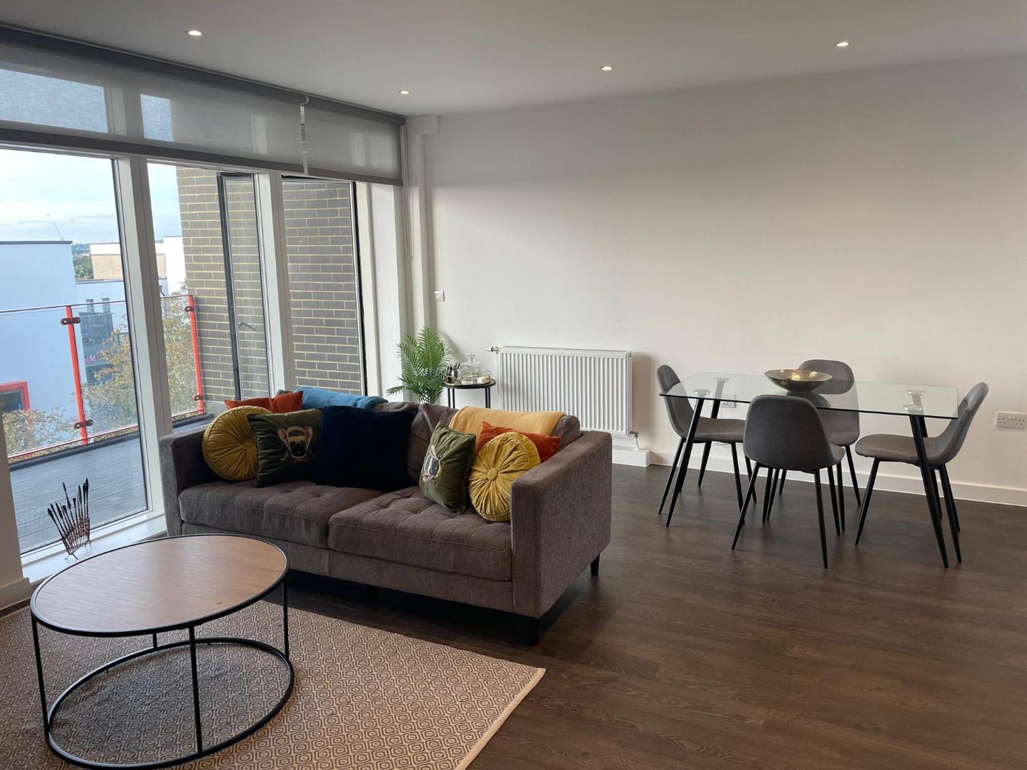 Malixa Uk Apartamento Croydon Exterior foto